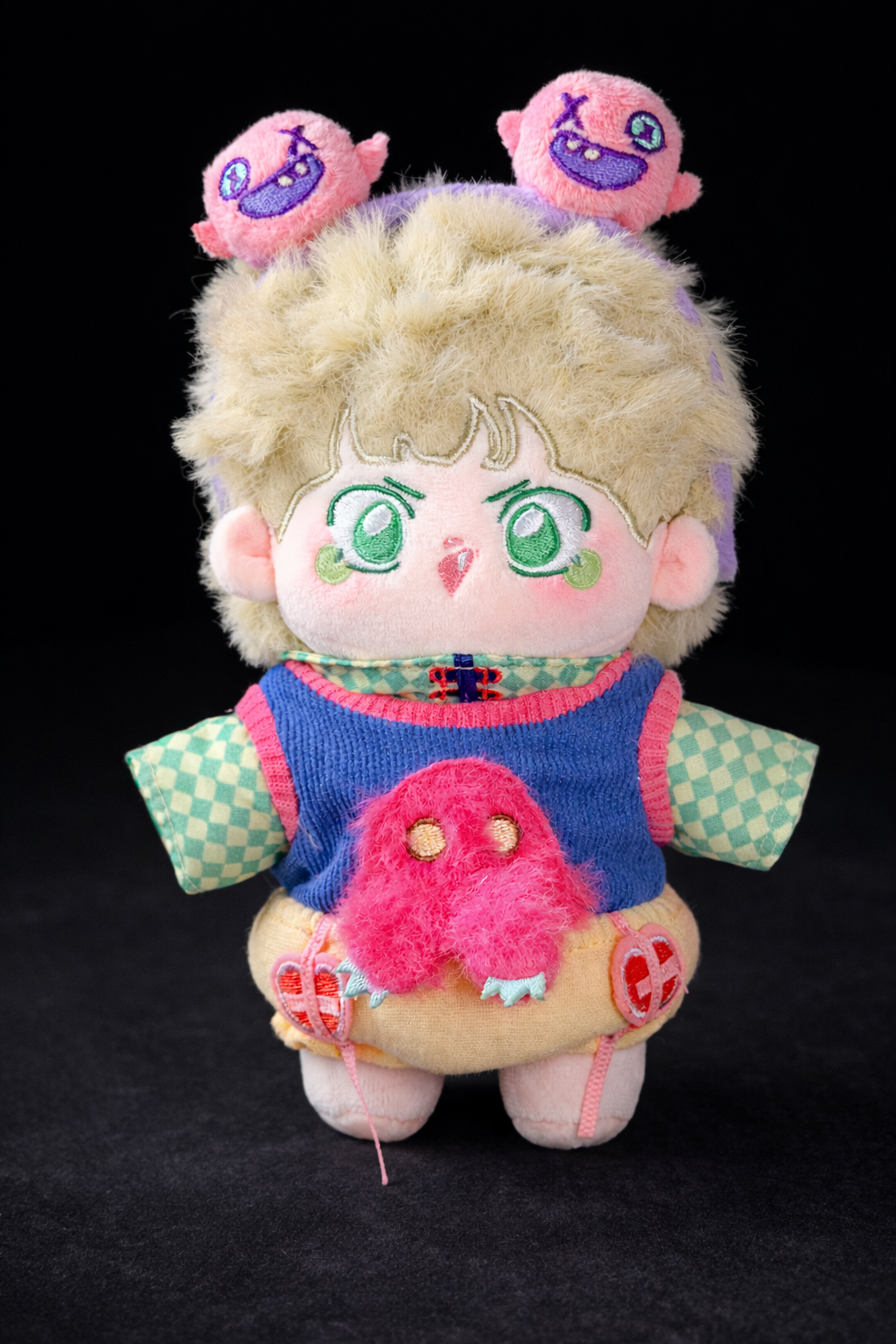 Schnabbit Avocado Character Plush